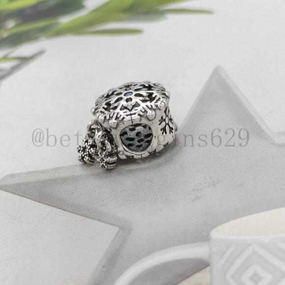 Pandora Icy Snowflake Drop Charm - Picture 3 of 8